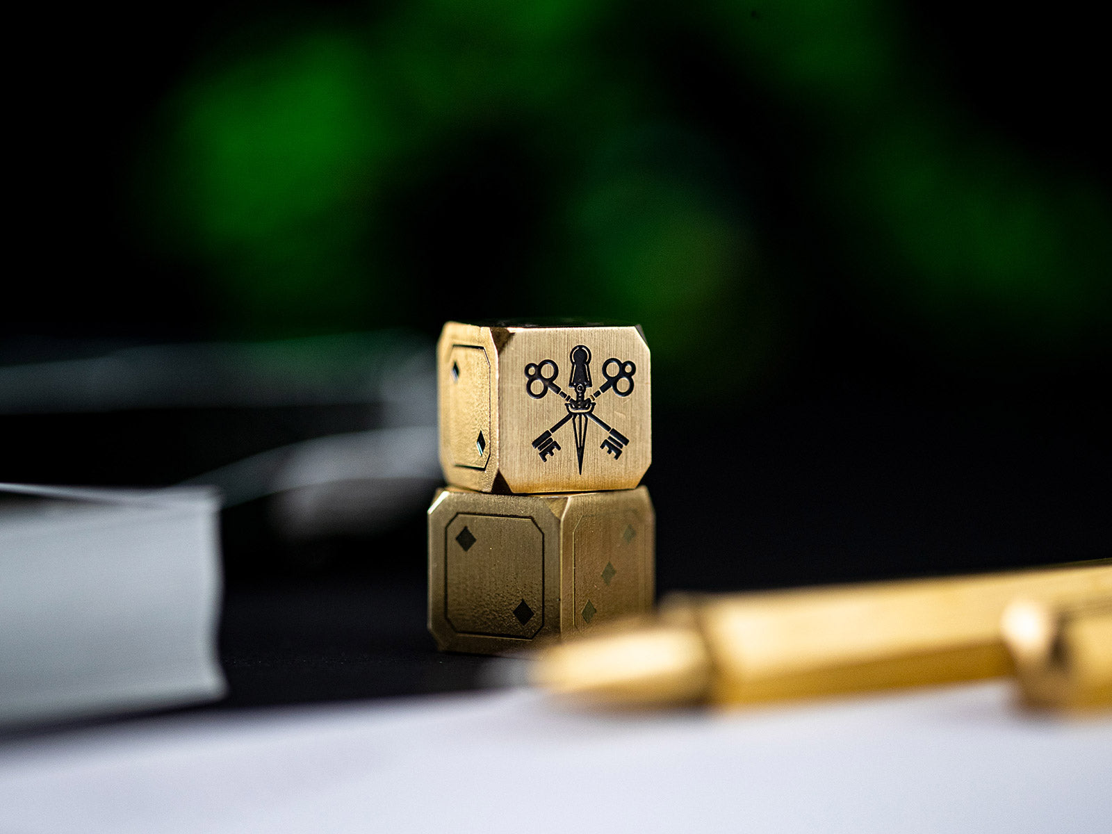 How to Control Minds Kit by Ellusionist | Ellusionist